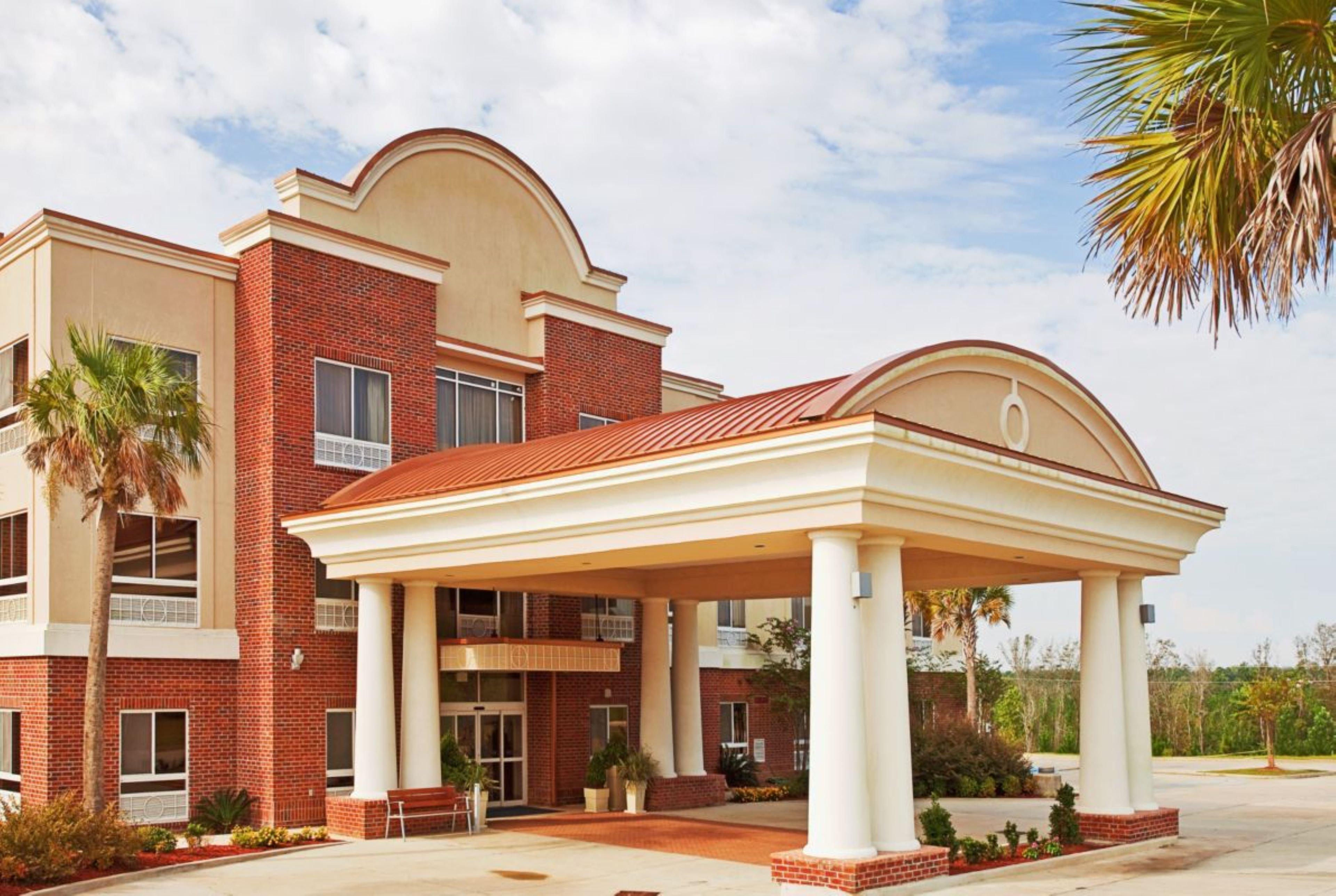 Holiday Inn Express Hotel & Suites Lucedale By Ihg Zewnętrze zdjęcie