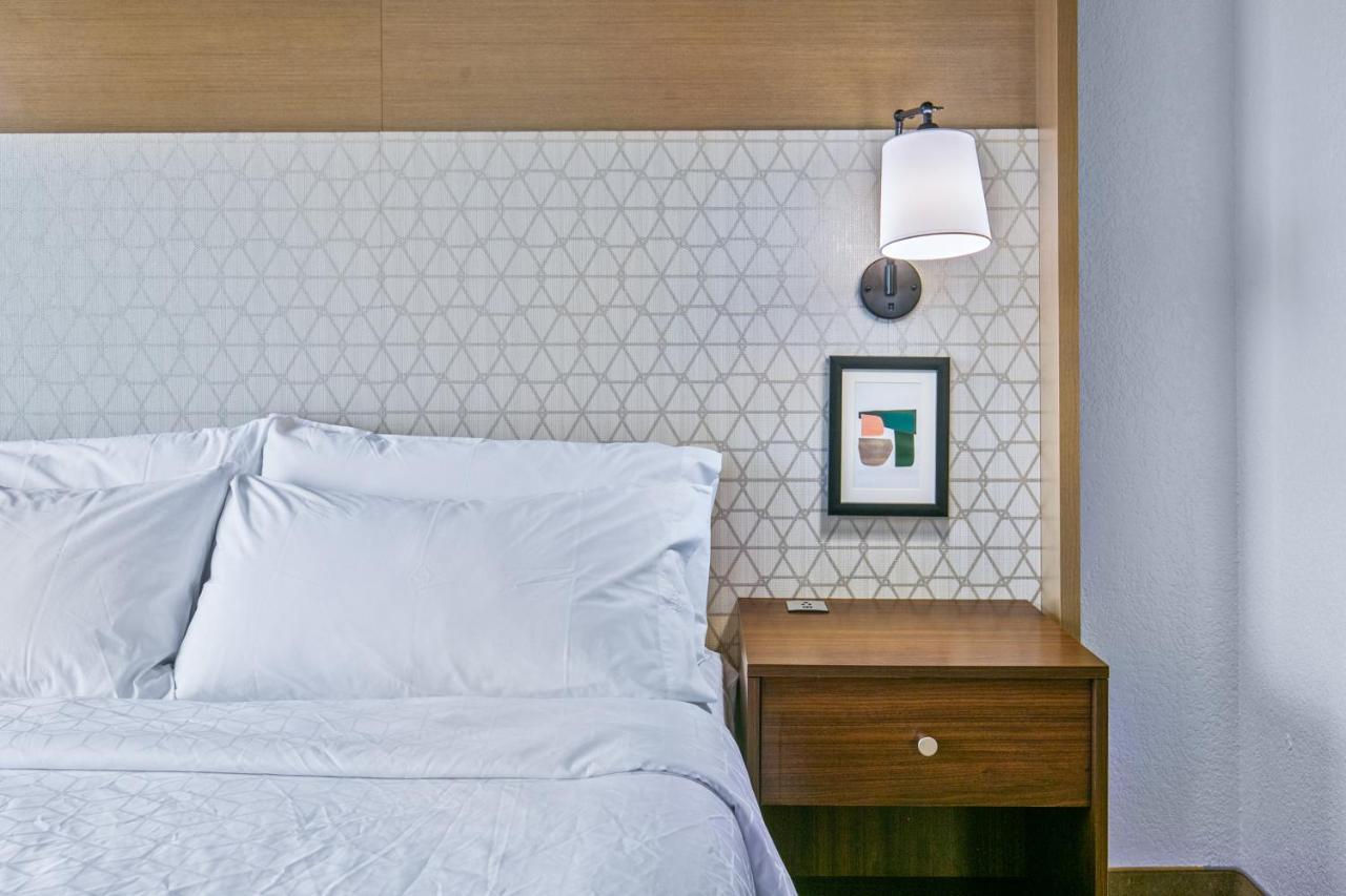 Holiday Inn Express Hotel & Suites Lucedale By Ihg Zewnętrze zdjęcie