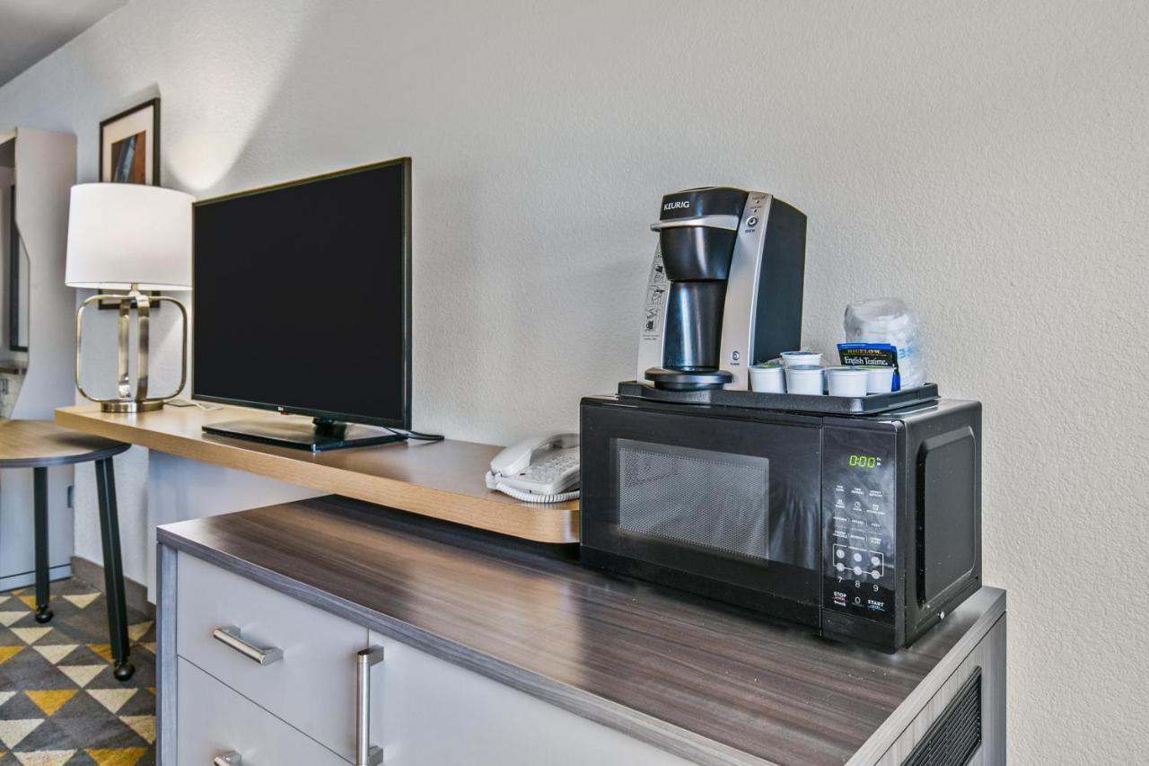 Holiday Inn Express Hotel & Suites Lucedale By Ihg Zewnętrze zdjęcie