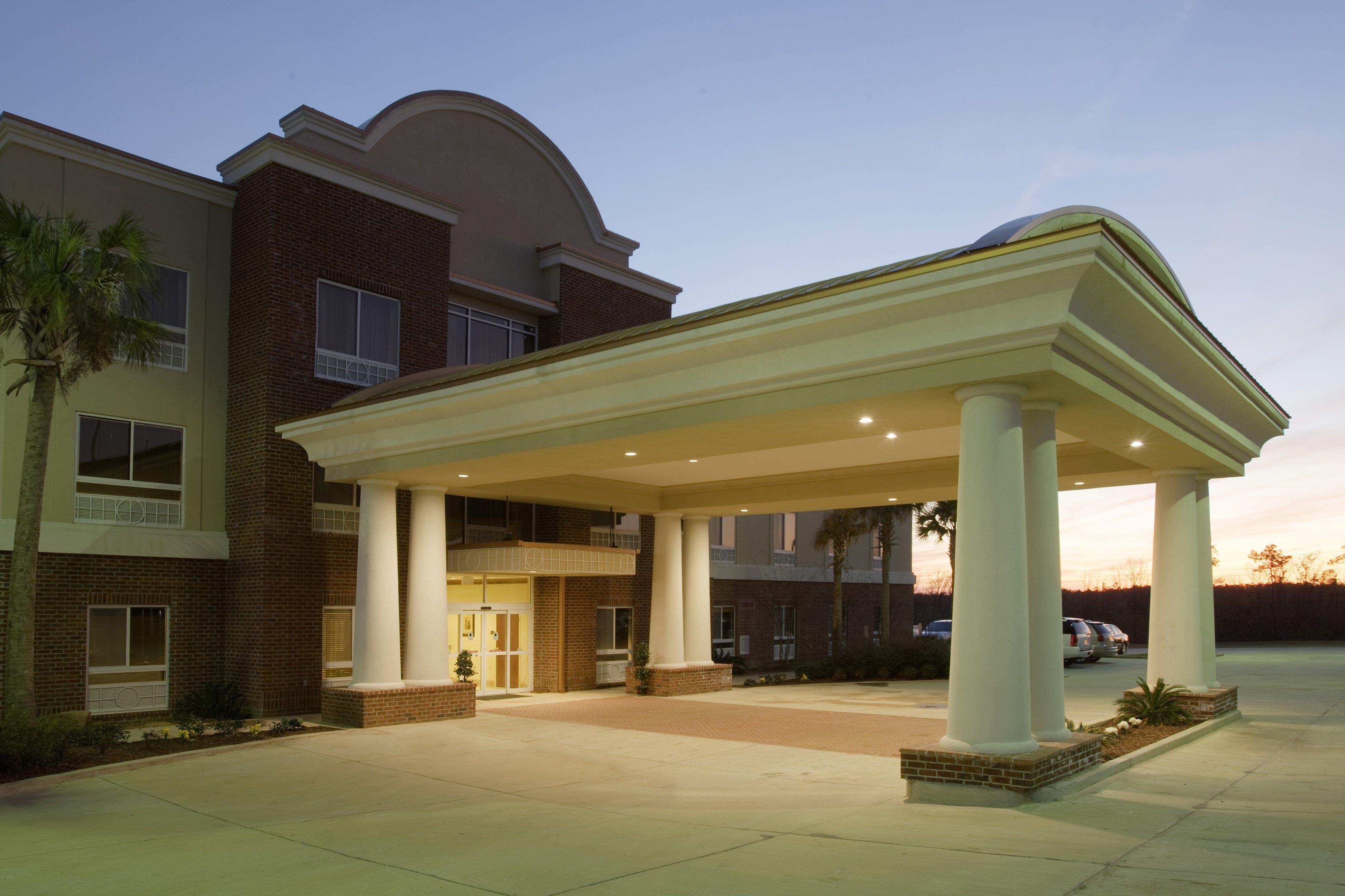 Holiday Inn Express Hotel & Suites Lucedale By Ihg Zewnętrze zdjęcie